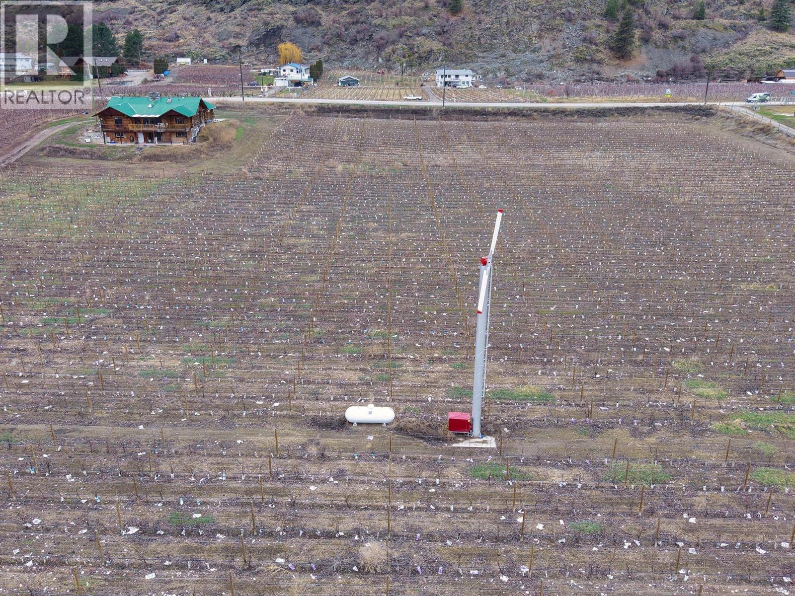 4253 Highway 97 Highway, Oliver