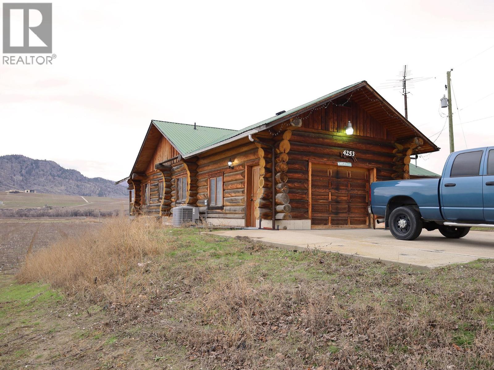 4253 Highway 97 Highway, Oliver