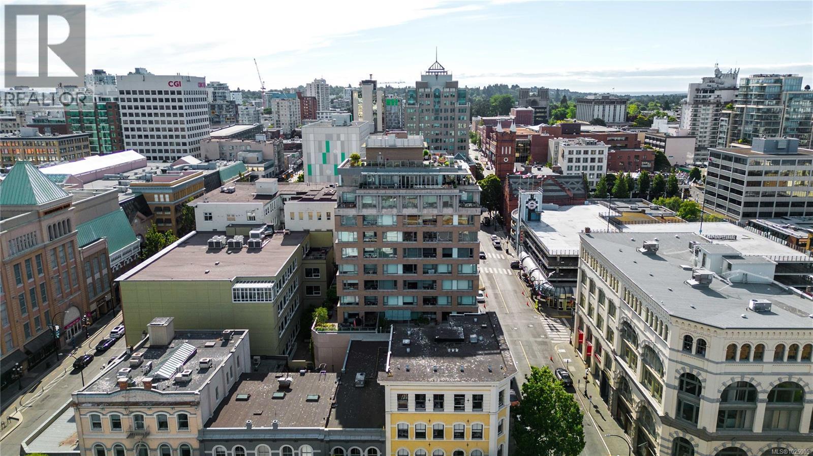 501 608 Broughton Street, Victoria