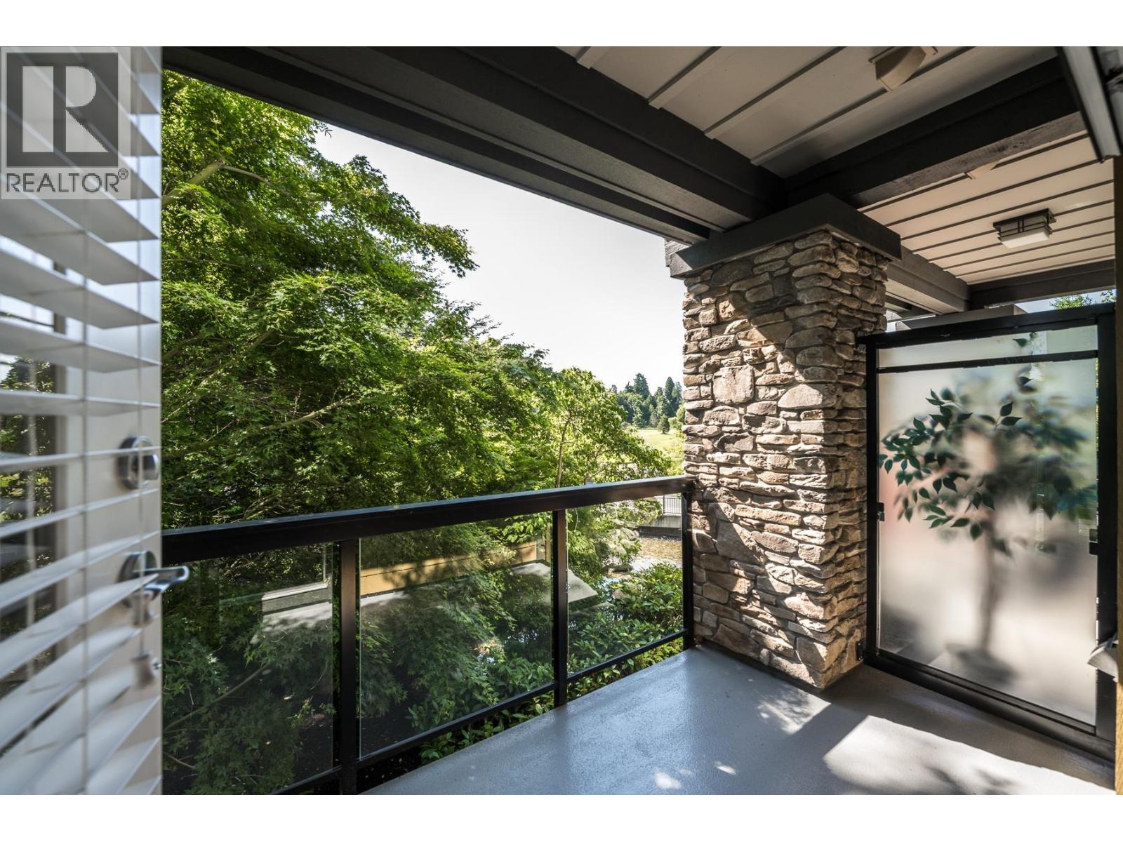 210 5099 SPRINGS Boulevard - photo 2