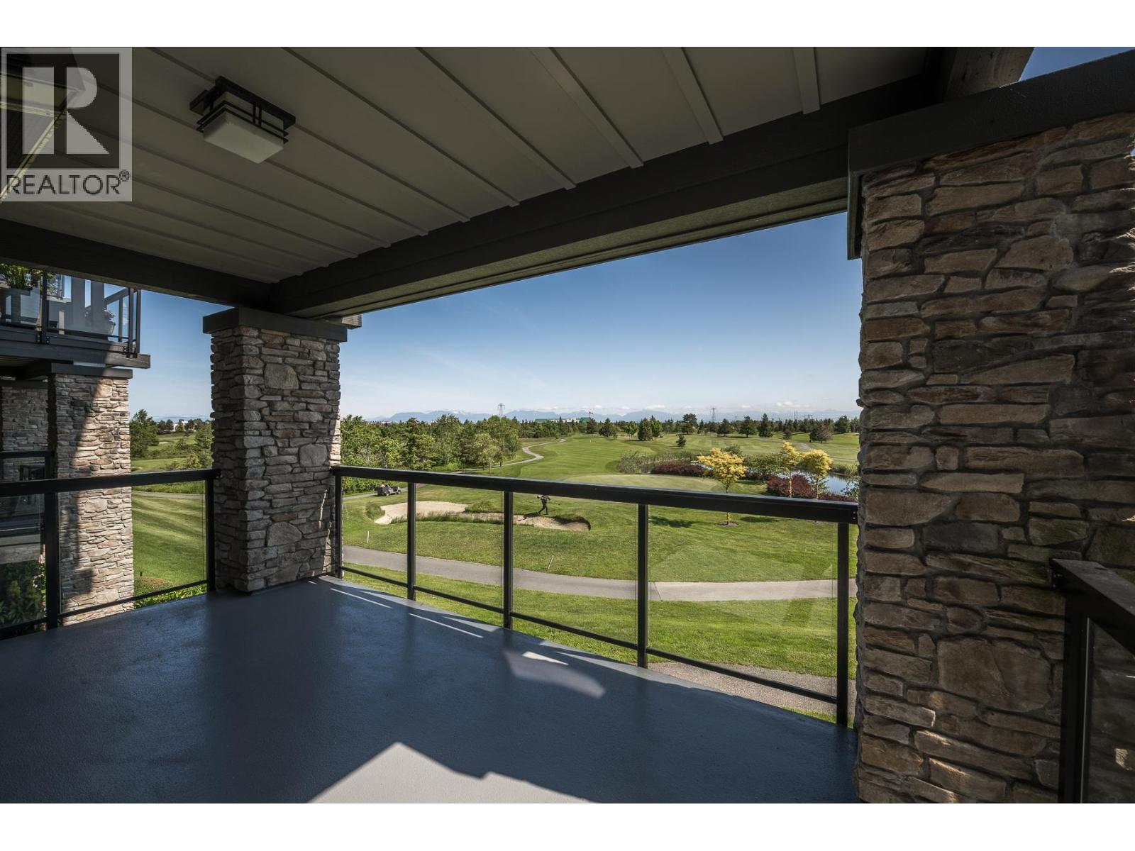 #210-5099 SPRINGS Boulevard, Tsawwassen