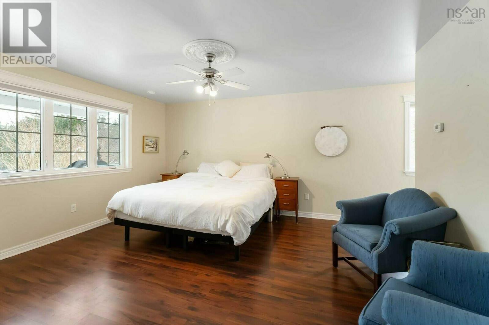 Property 9 of 21 of 2700 Prospect Road