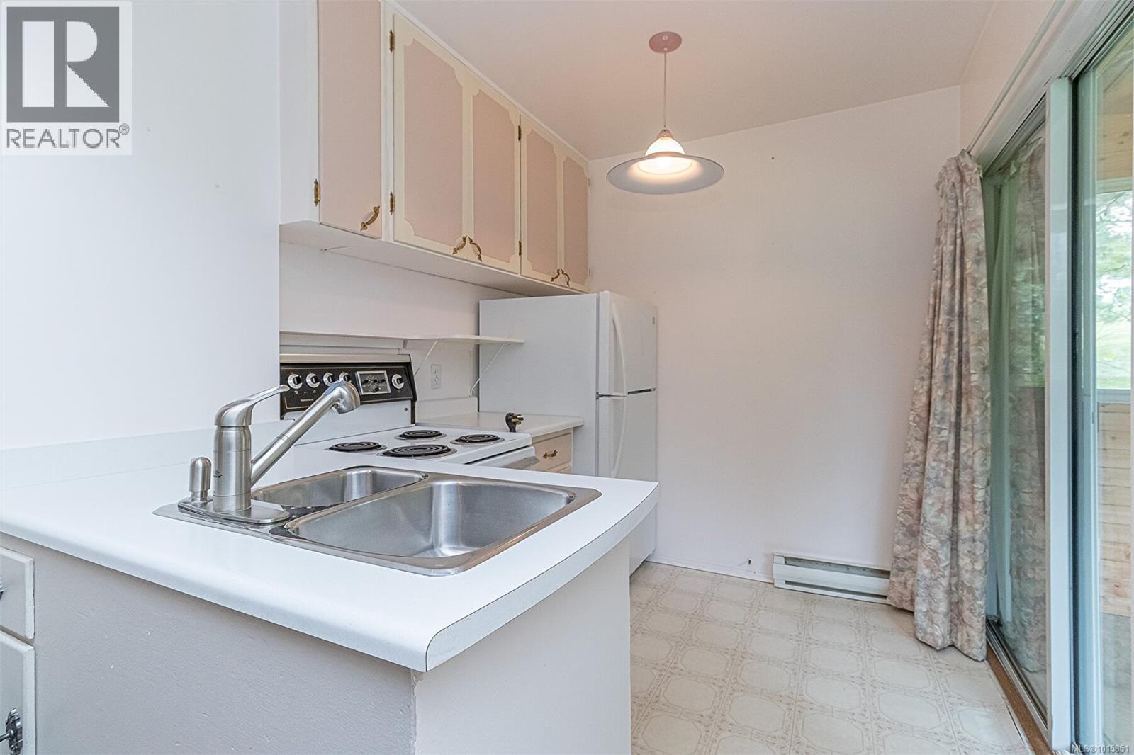 7155 &B7155 Bell McKInnon Rd, Duncan