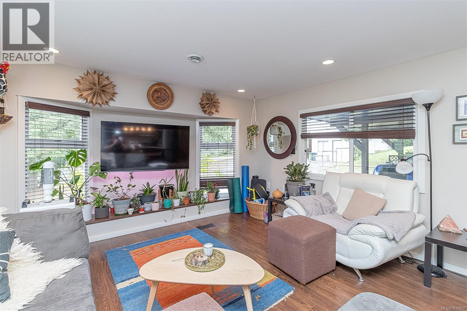 7155 &B7155 Bell McKInnon Rd, Duncan