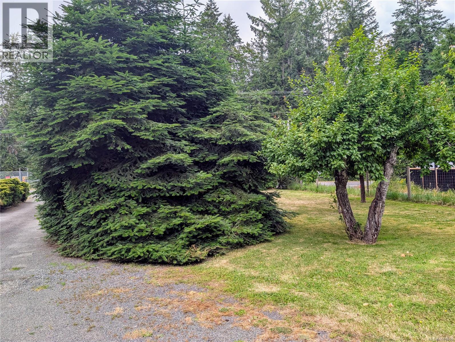 7155 &B7155 Bell McKInnon Rd, Duncan