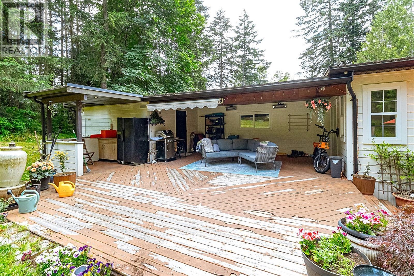 7155 &B7155 Bell McKInnon Rd, Duncan