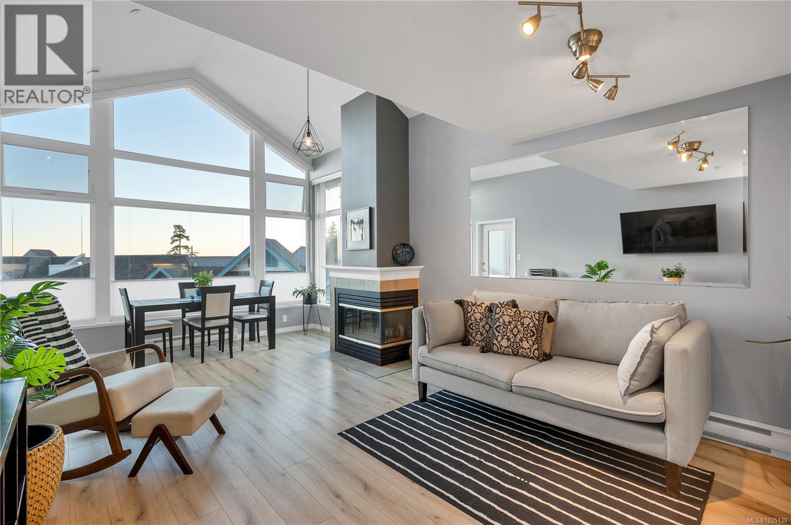 407 350 Island Hwy S, Campbell River