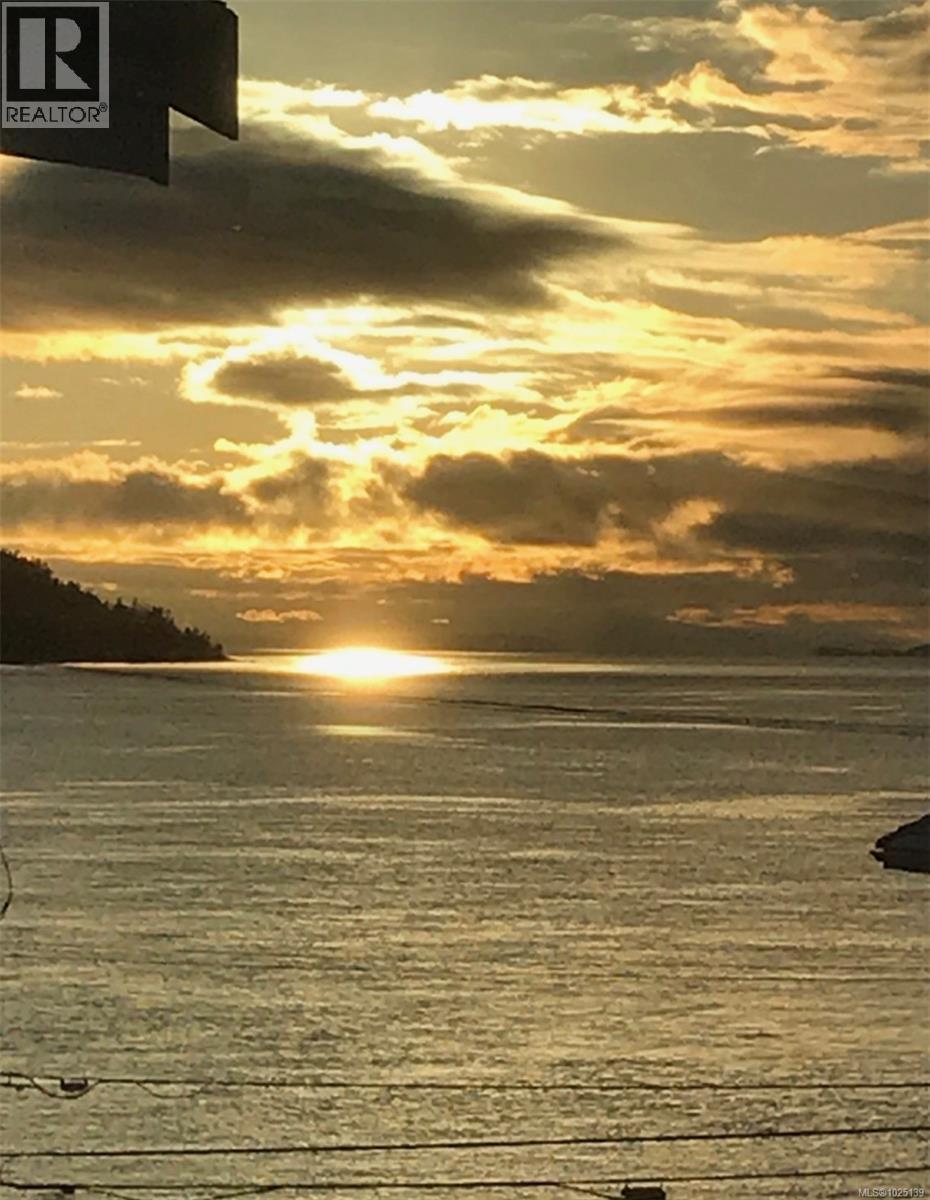 407 350 Island Hwy S, Campbell River