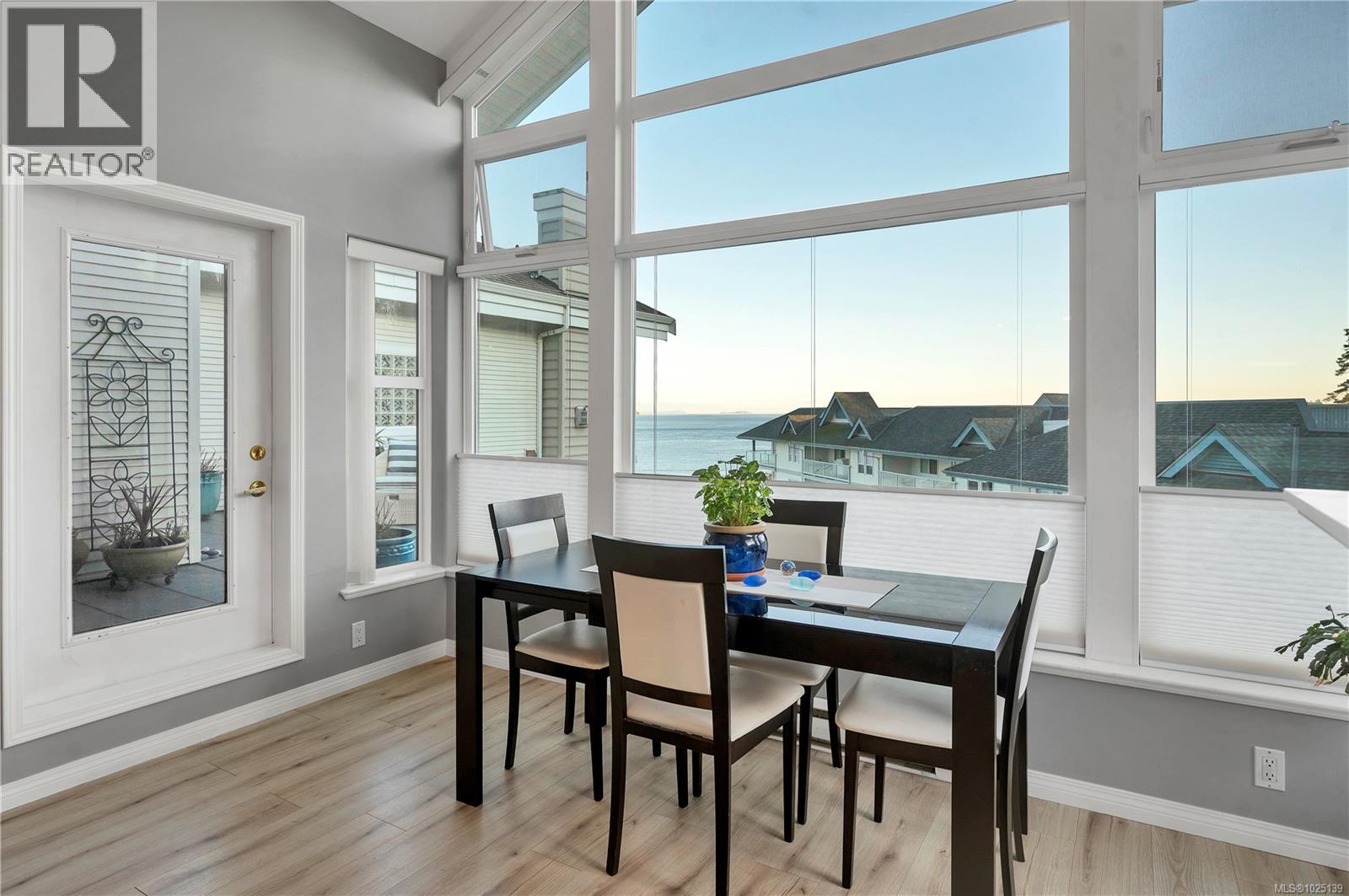 407 350 Island Hwy S, Campbell River