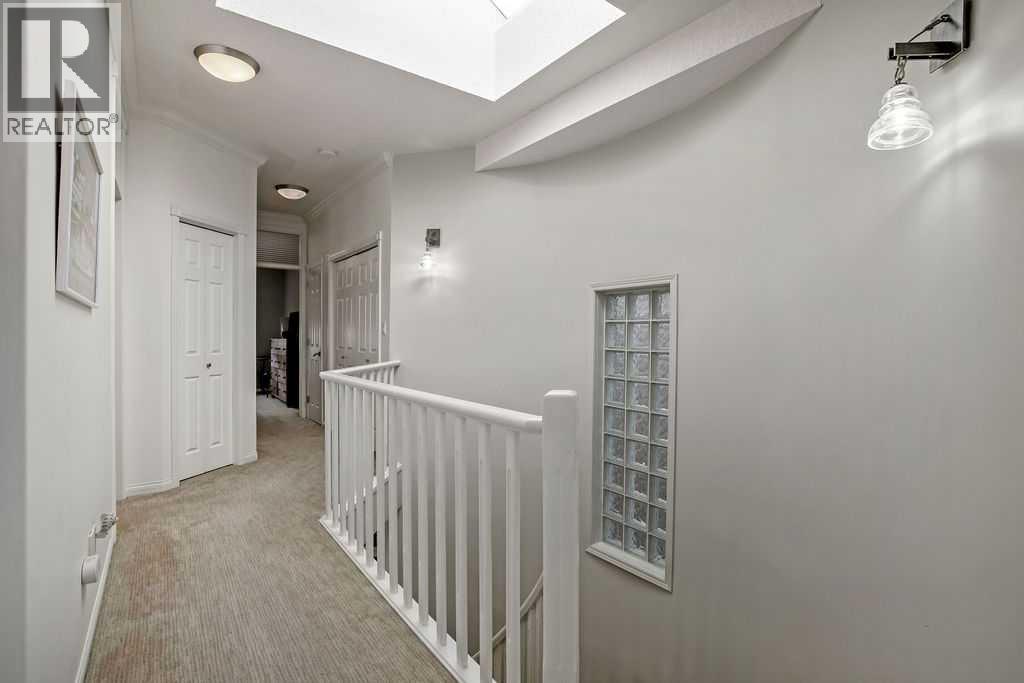 Single Family House for Sale in   Avenue SW Erlton Calgary 