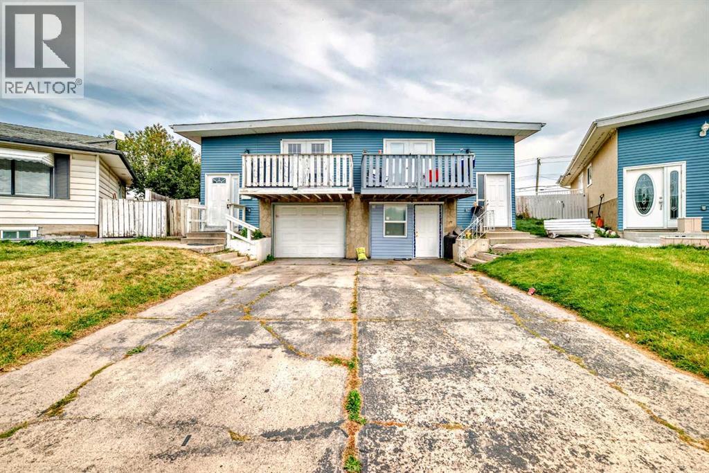 203 PENBROOKE CLOSE SE - 1