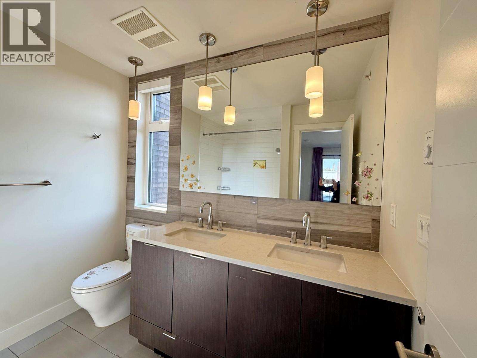 6180 OAK STREET, Vancouver