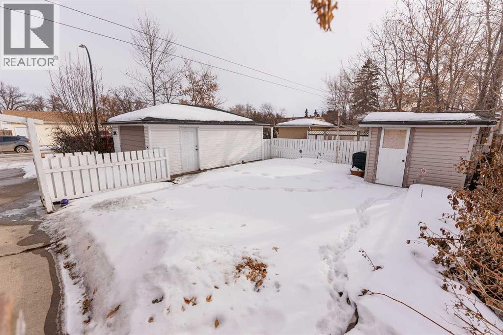 3901 50A Street, Red Deer