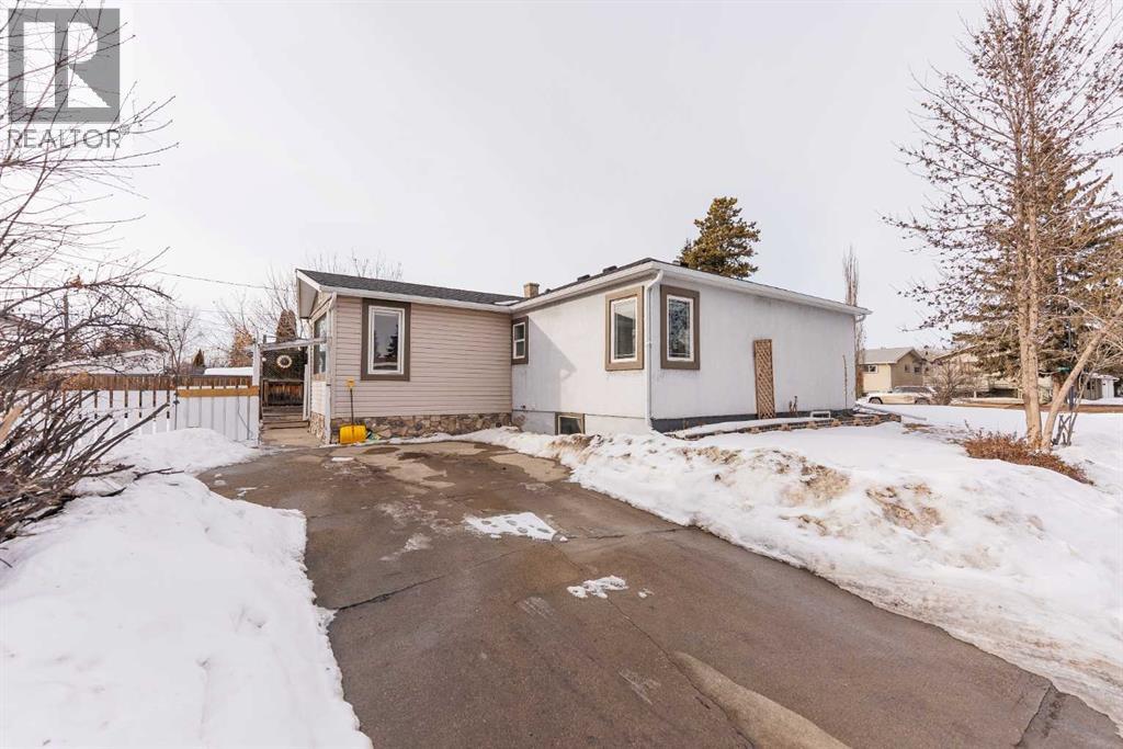 3901 50A Street, Red Deer