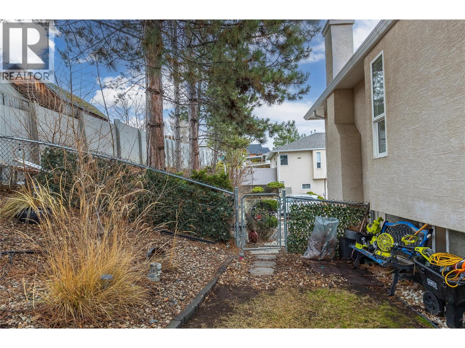 15 5101 27th Avenue, Vernon