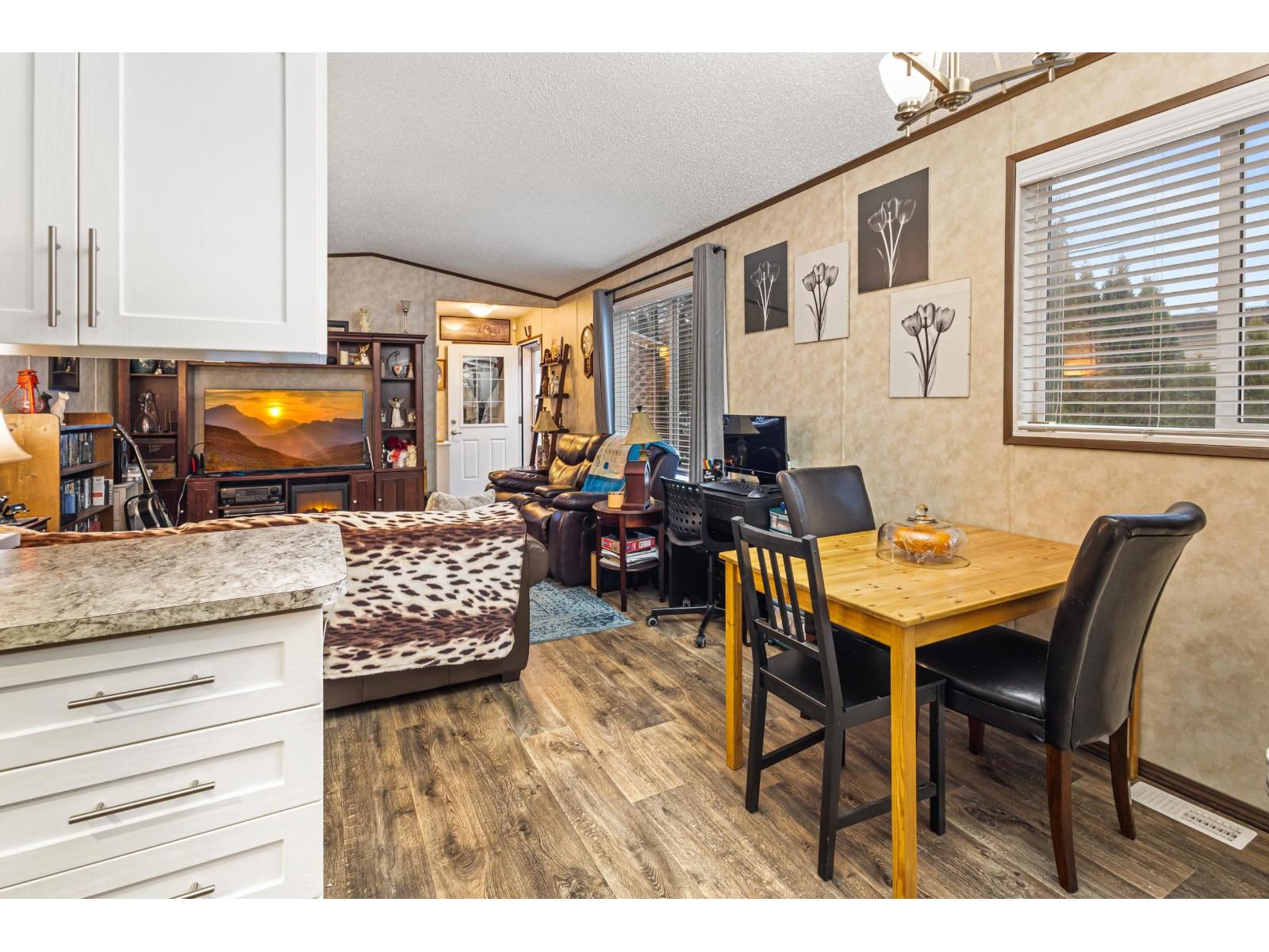 18 3942 COLUMBIA VALLEY ROAD, Cultus Lake East, Cultus Lake