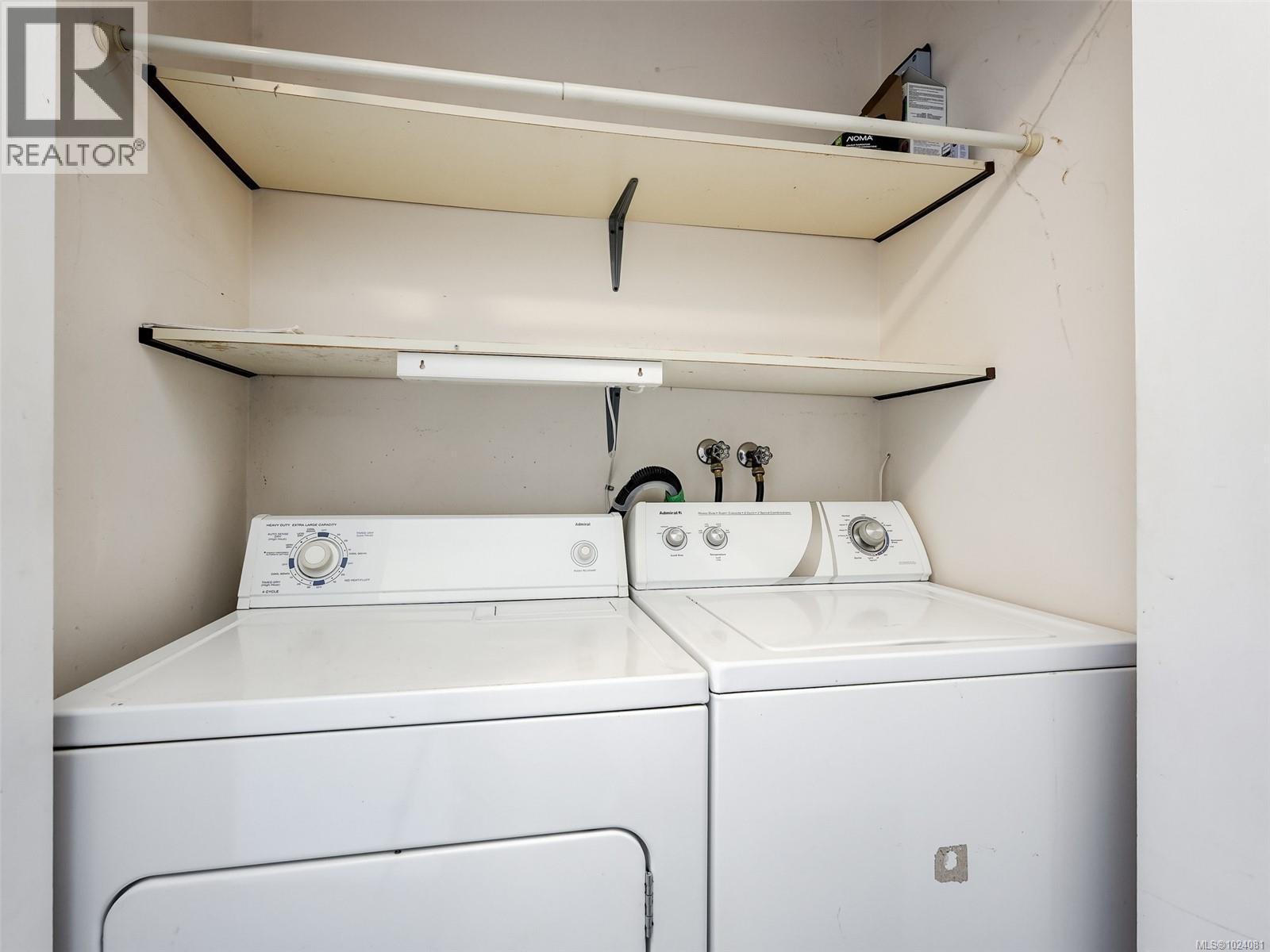 256 ARDENLEA PL - 24