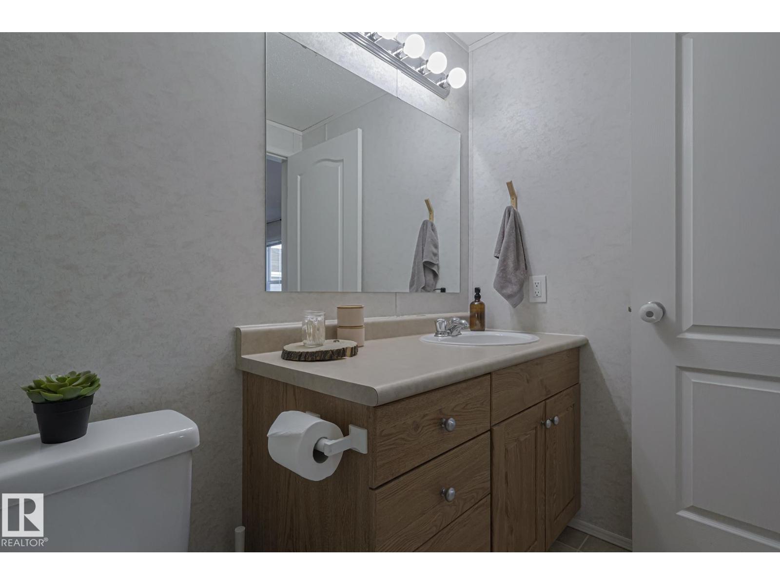 4000 Aspen WY, Leduc