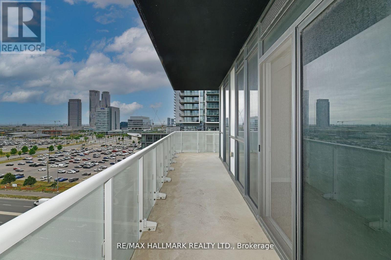 #906 7895 JANE STREET - 19