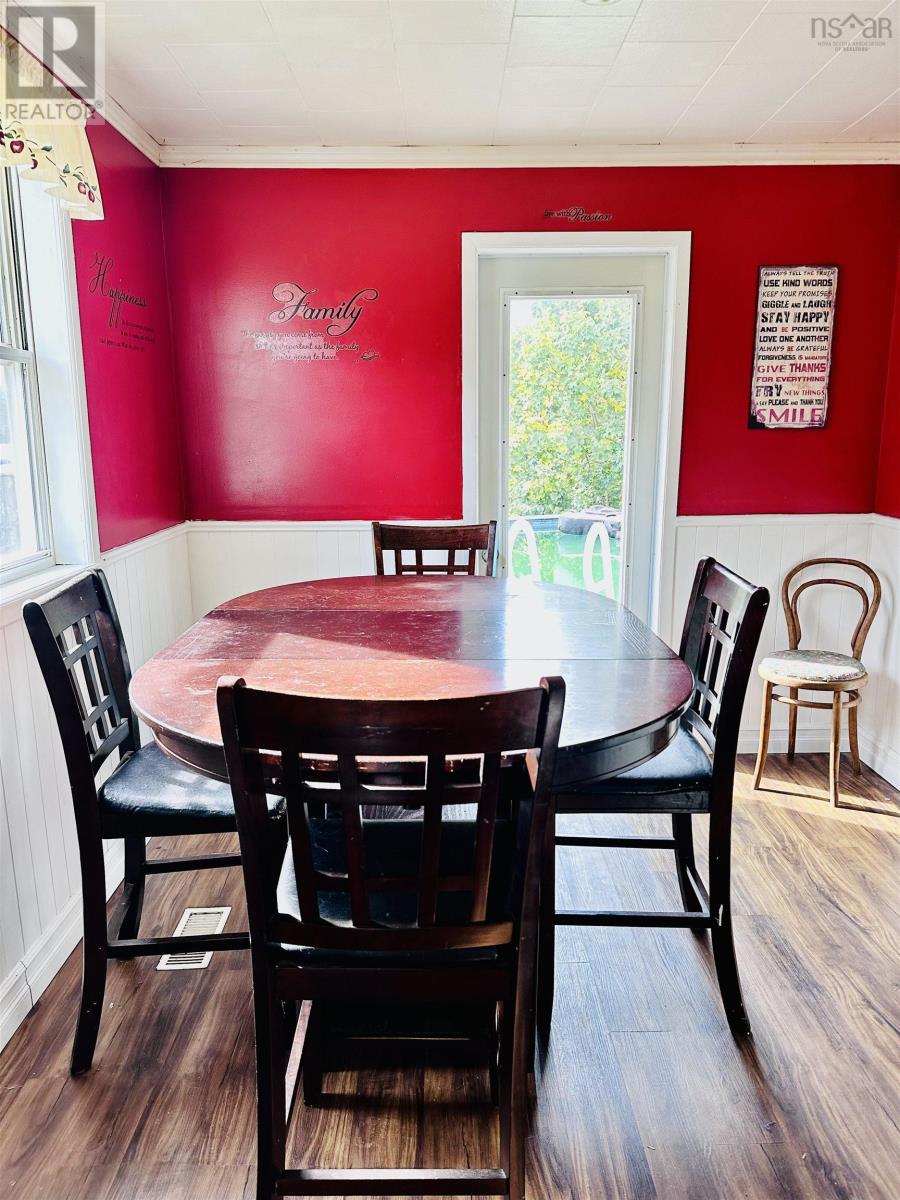 Property 9 of 19 of 101 Parr Street