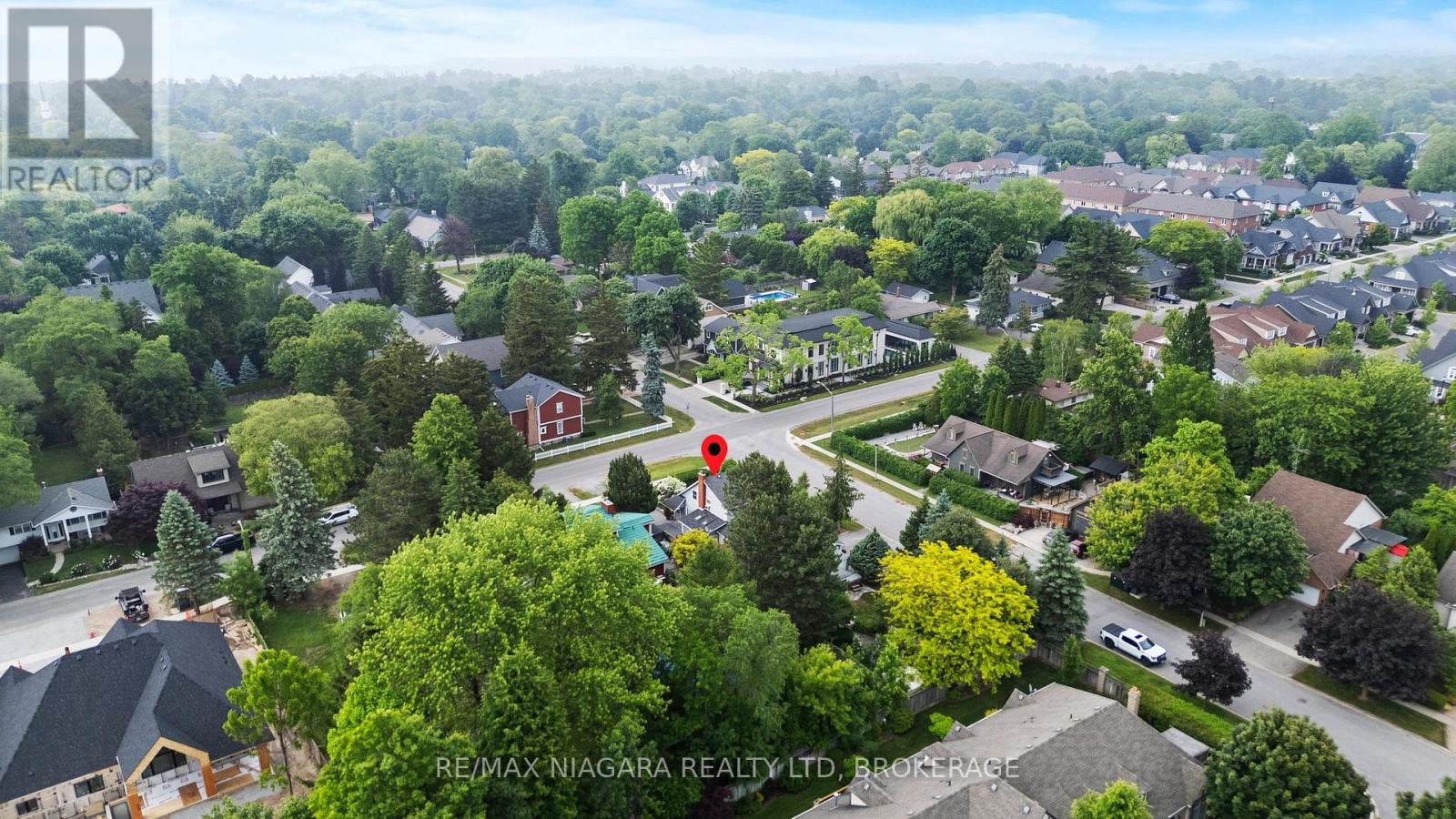 202 ANNE STREET - 46