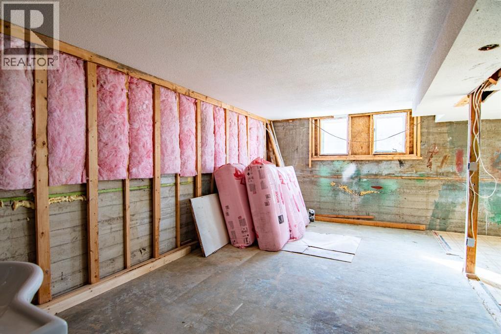 5914 56 Avenue, Red Deer