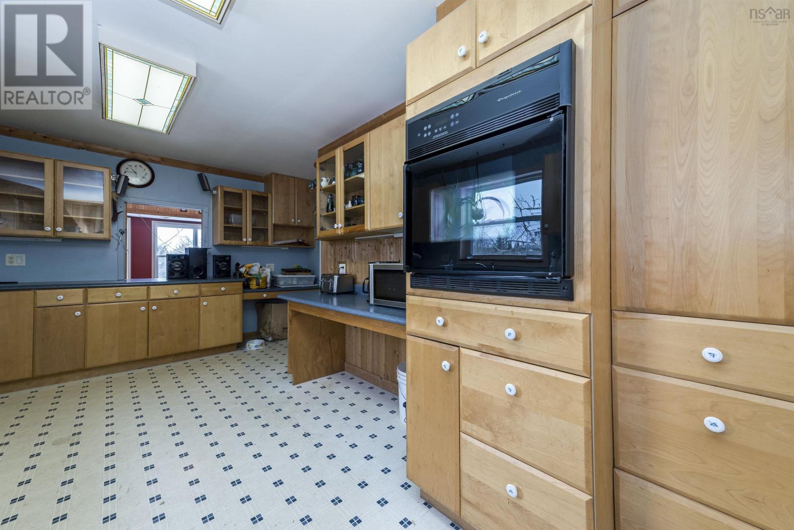 Property 17 of 50 of 70 Hurricane Lane