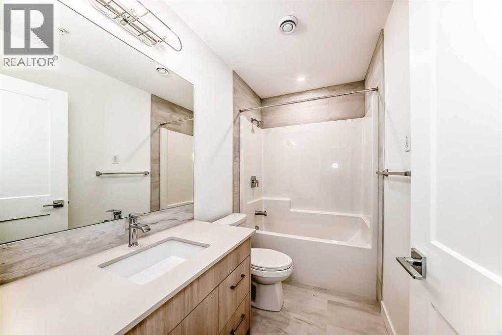 #7320 1802 MAHOGANY BOULEVARD SE - 23