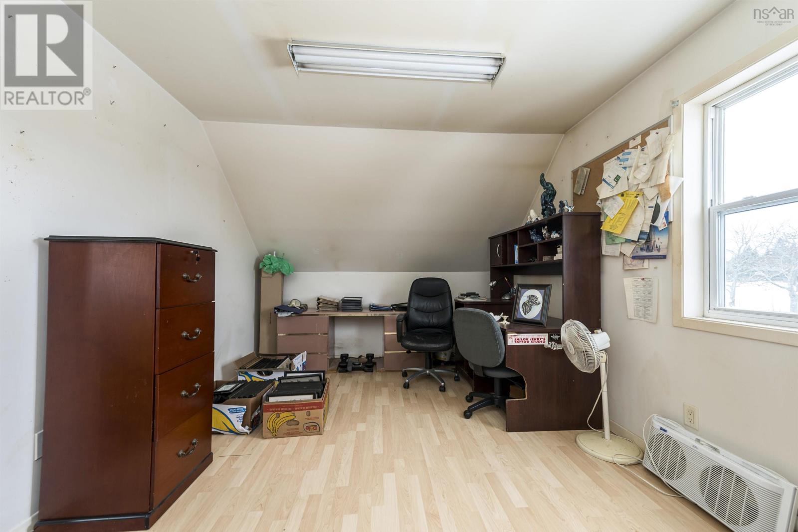 Property 29 of 50 of 70 Hurricane Lane