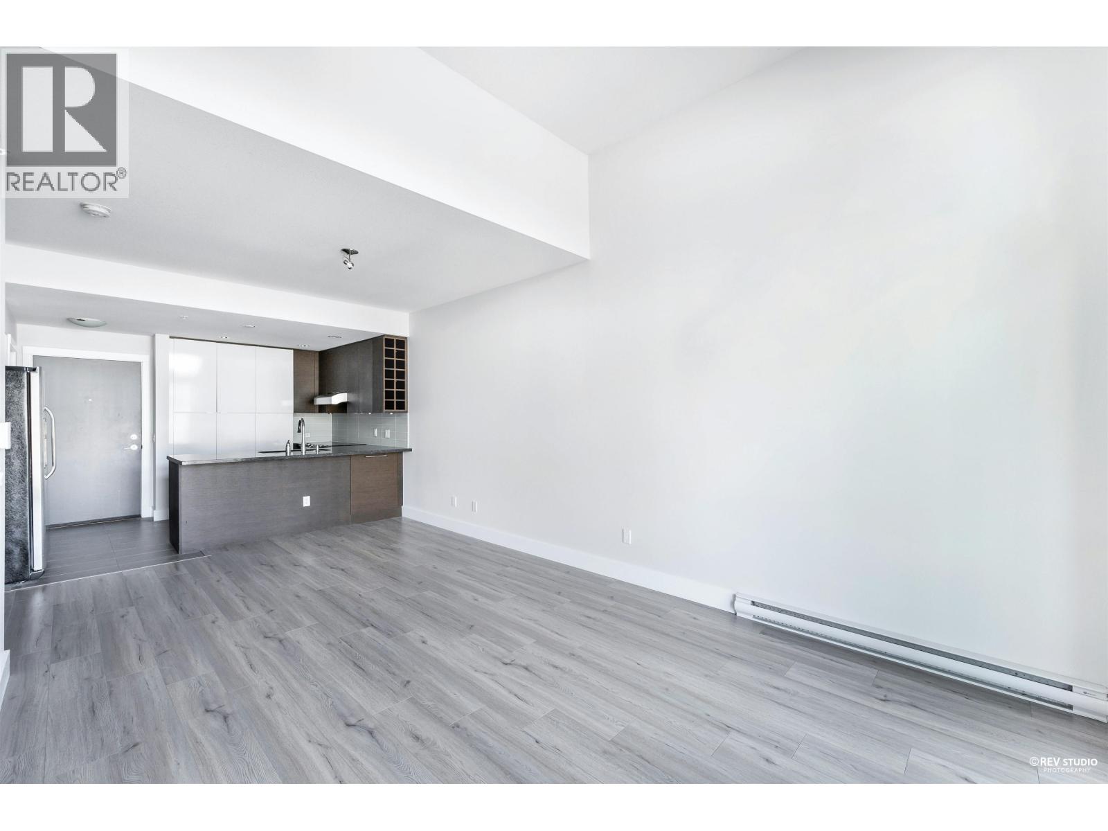 412 3478 WESBROOK Mall - main photo