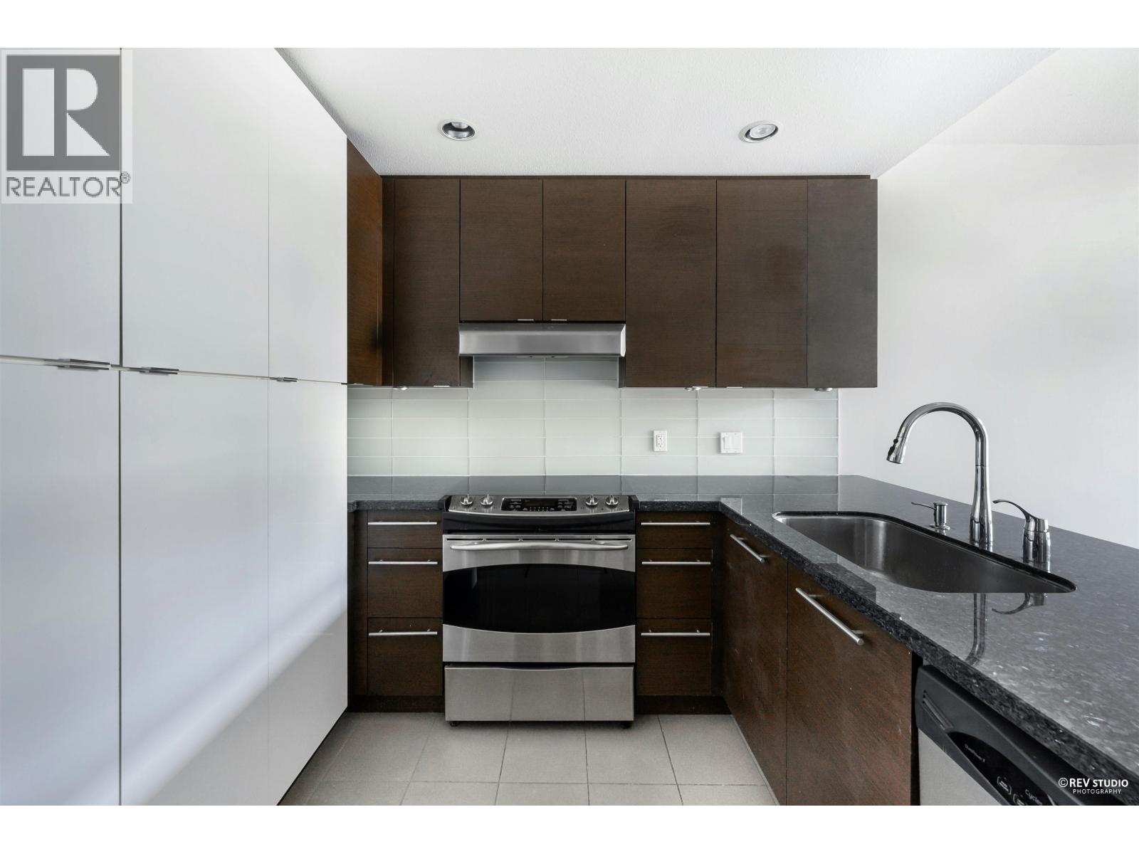 412 3478 WESBROOK MALL, Vancouver