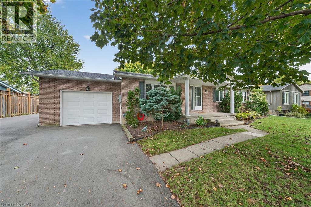 14 CHIPPEWA Street W - Photo 3 of 44, Cayuga, Ontario