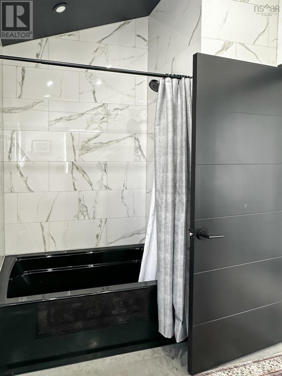 Property 35 of 49 of 242 Heritage Way, Loon Point