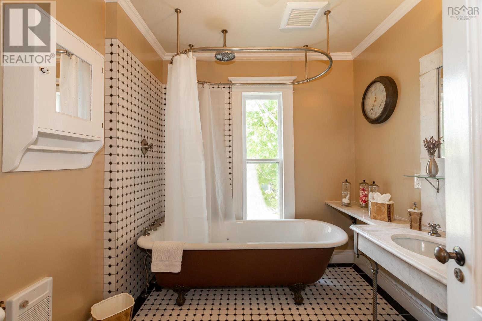 Property 20 of 50 of 5287 Granville Road