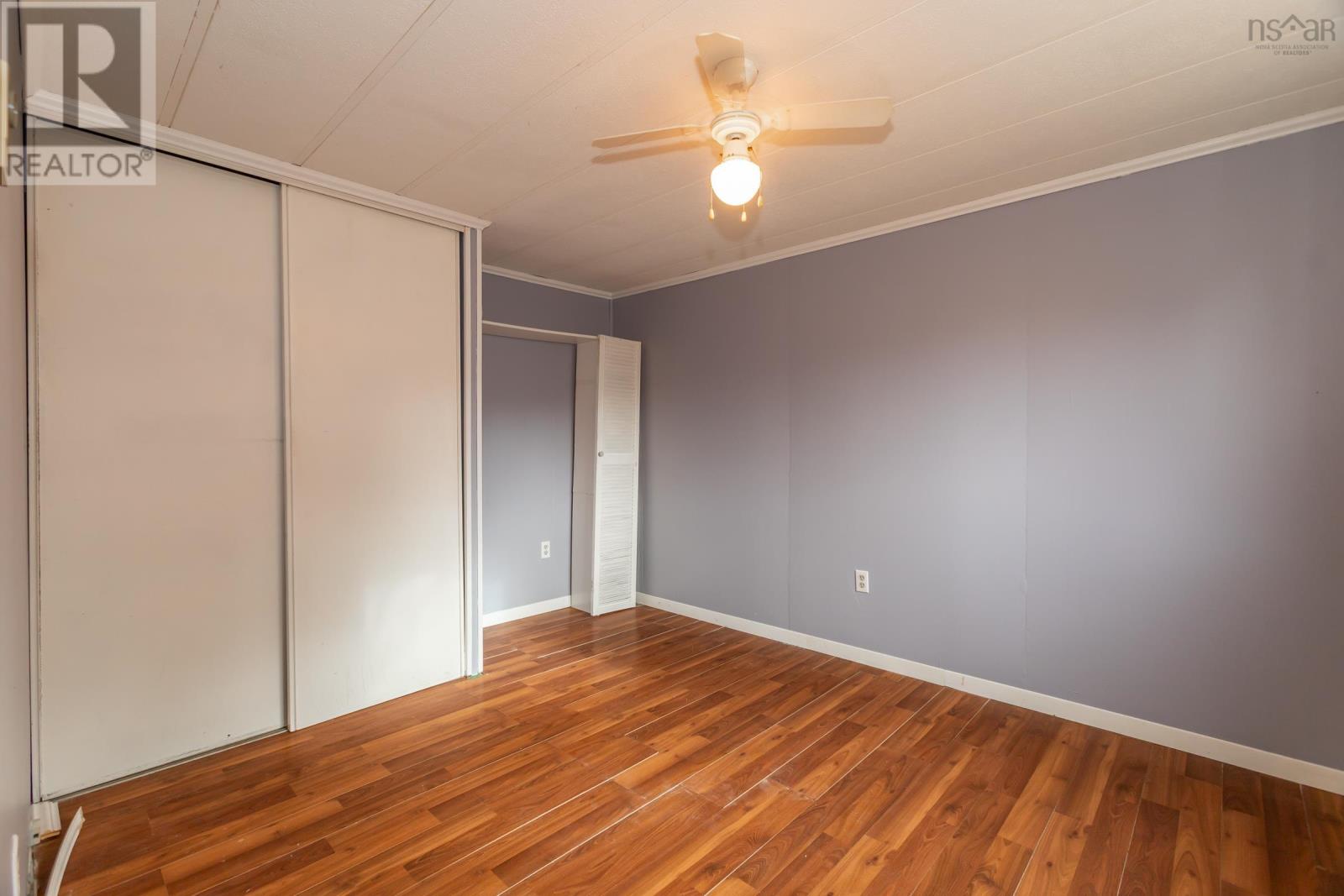 Property 18 of 50 of 8894 Highway 201