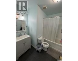 722 / 724 Desmond Street, Grenfell, SK S0G2B0 Photo 29