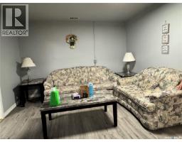 722 / 724 Desmond Street, Grenfell, SK S0G2B0 Photo 30