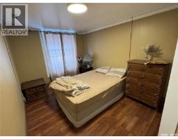 722 / 724 Desmond Street, Grenfell, SK S0G2B0 Photo 32