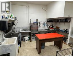 722 / 724 Desmond Street, Grenfell, SK S0G2B0 Photo 6