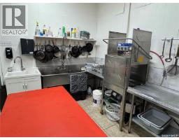 722 / 724 Desmond Street, Grenfell, SK S0G2B0 Photo 8