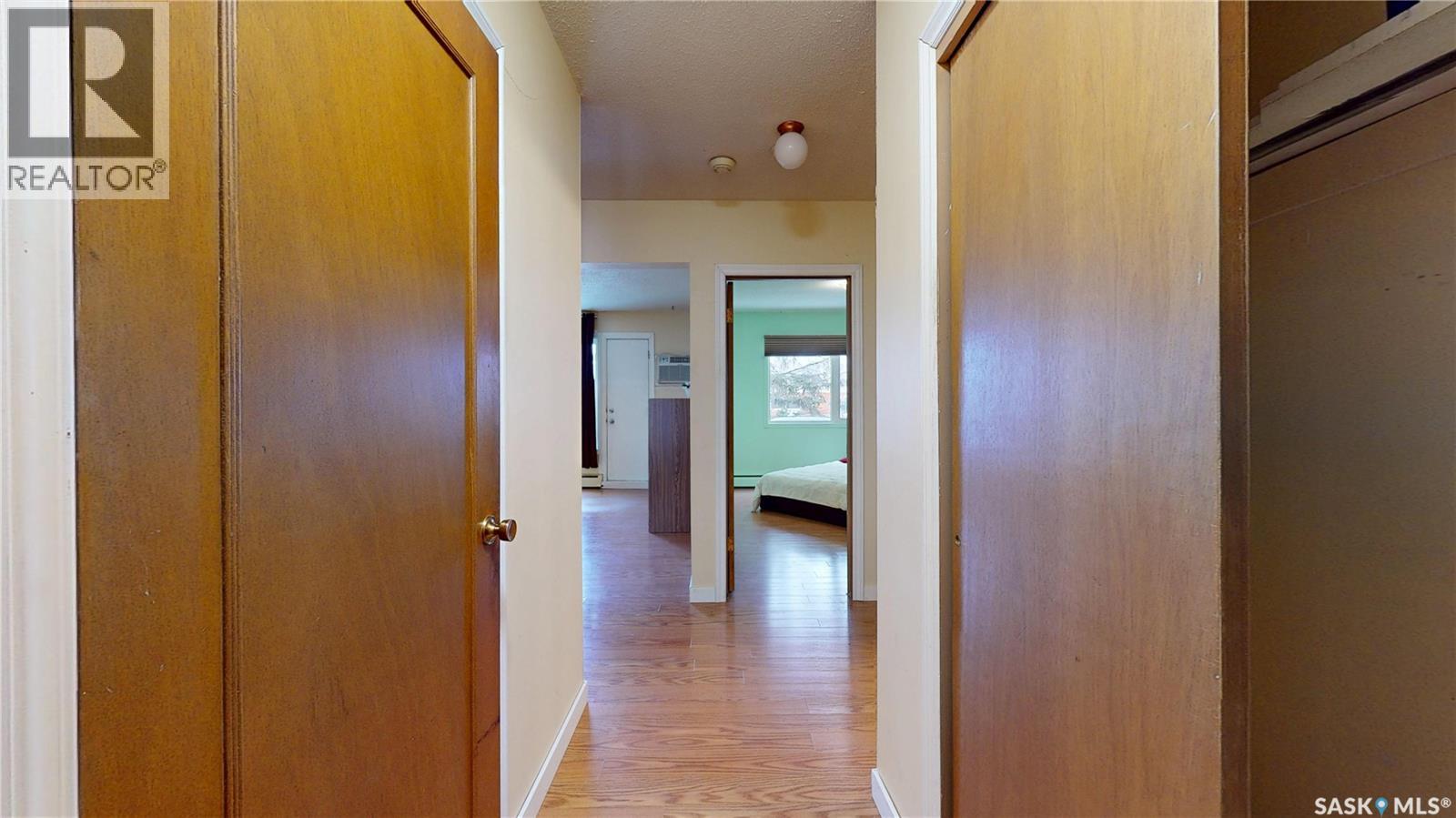 Single Family House Low rise for Sale in   RAE STREET Regina 