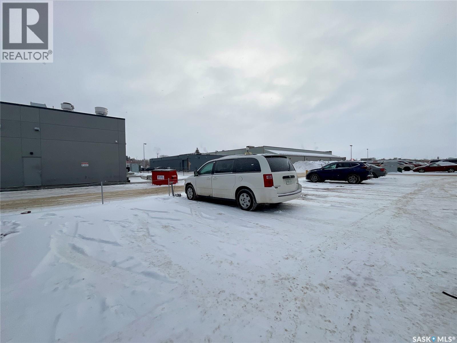 Single Family House Low rise for Sale in   RAE STREET Regina 