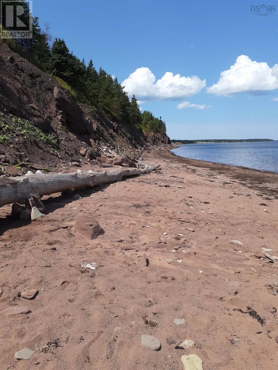 Property 31 of 33 of 1407 North Shore Road