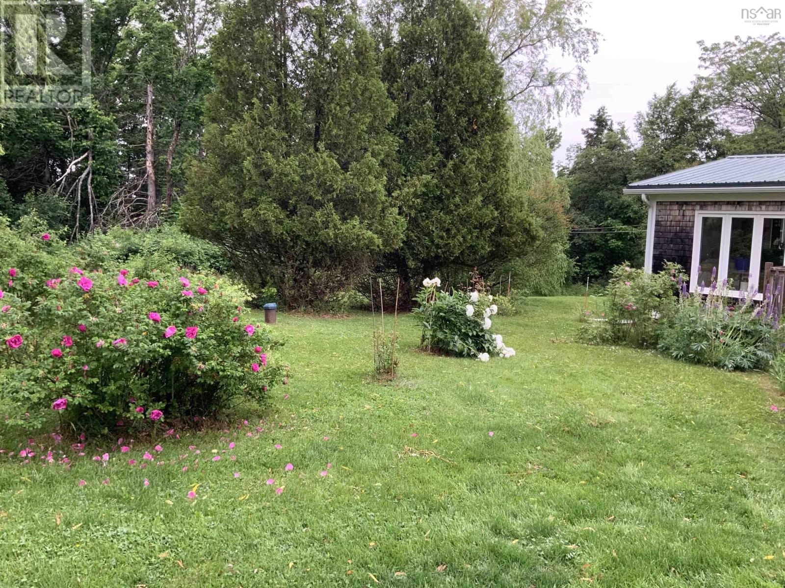 Property 5 of 33 of 1407 North Shore Road