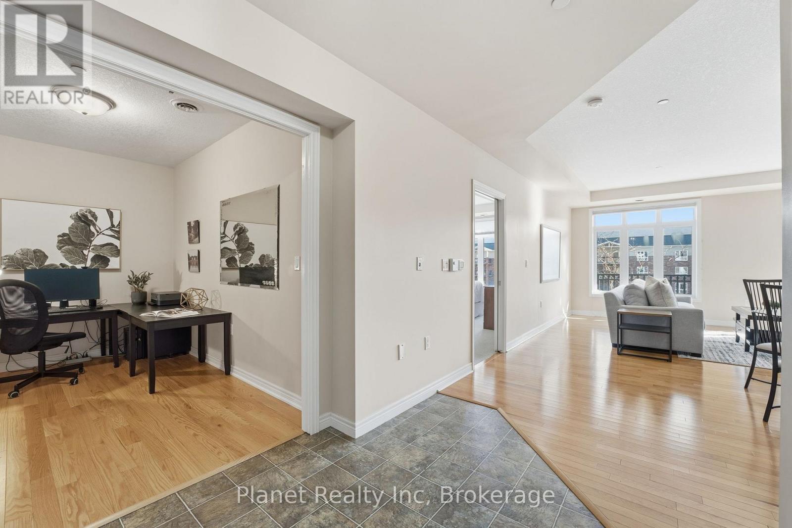 #301 65 BAYBERRY DRIVE - 7