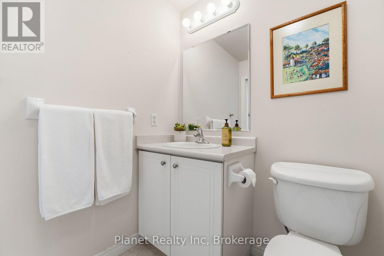 #301 65 BAYBERRY DRIVE - 18