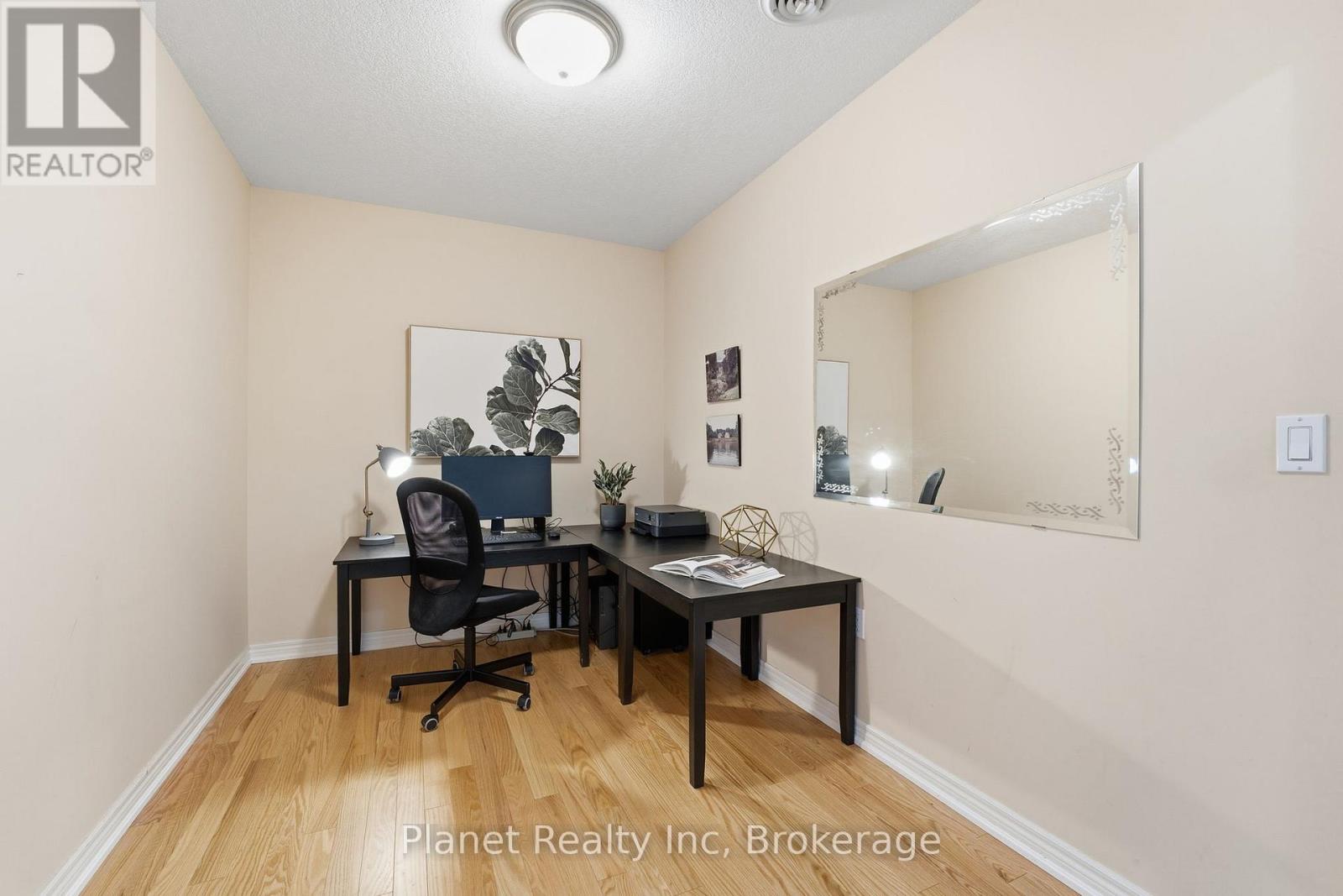#301 65 BAYBERRY DRIVE - 6