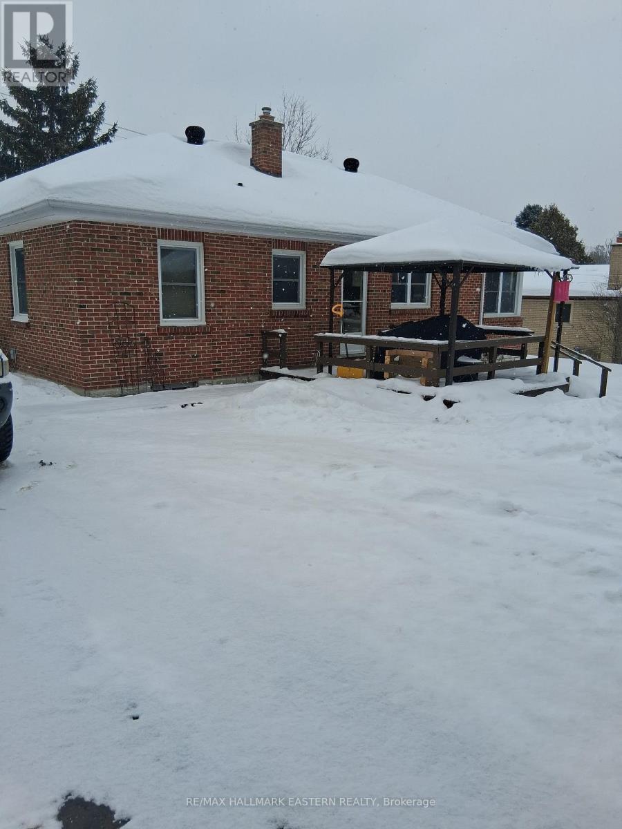 99 WALLIS DRIVE - 18