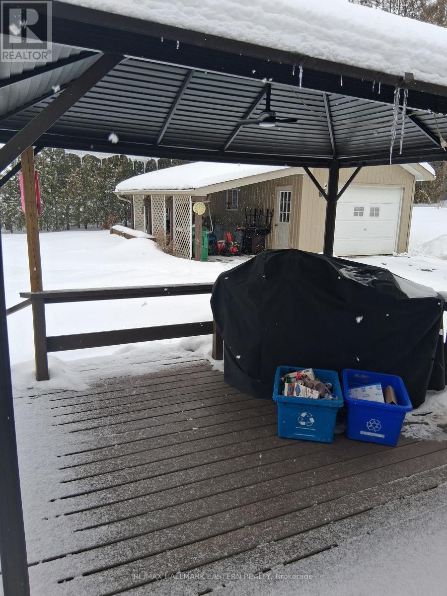 99 WALLIS DRIVE - 19