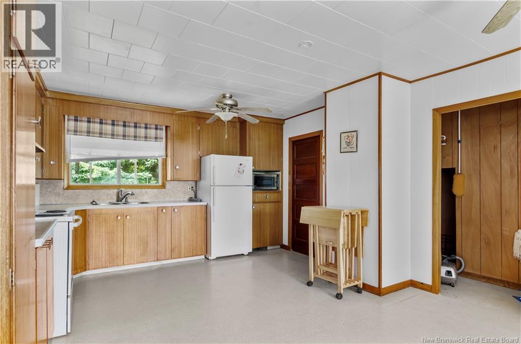 676 Otis Drive - Photo 5 of 22, Nackawic, New Brunswick